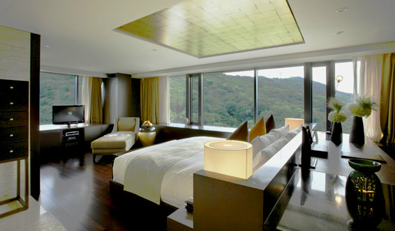 YUnYdToqMAAAYknheDpIMAAA&ek=1&kp=1&pt=0&su=1